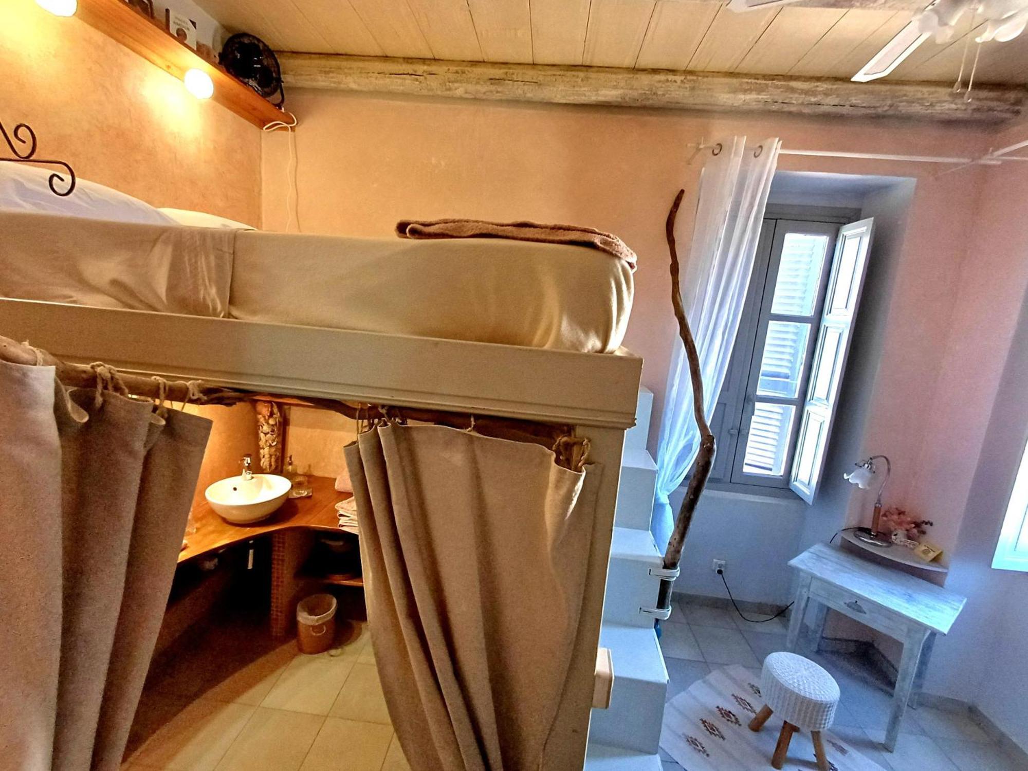 Casaluna, Chambre Climatisee Dans Maison De Village Сотта Экстерьер фото